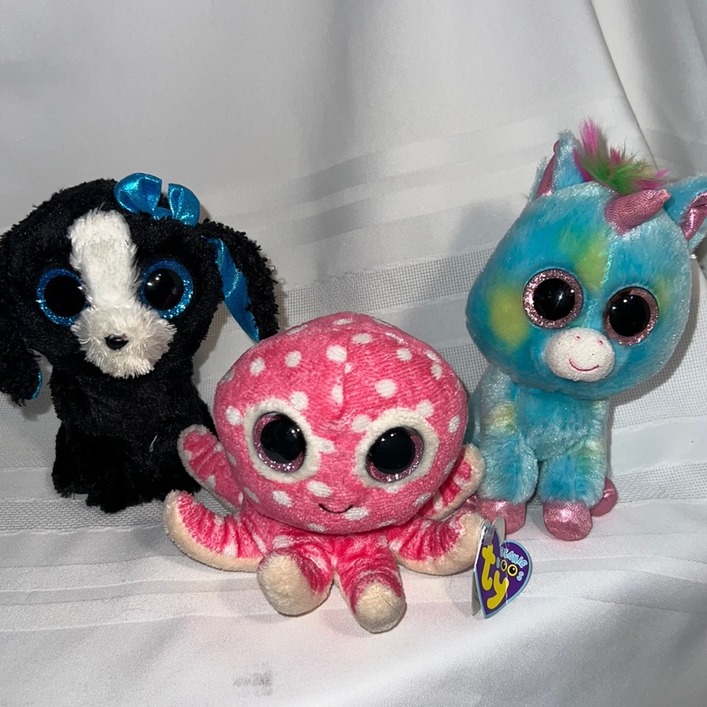 🚢🚢 TY 6" Beanie Boo's - Ollie (Octopus) - Treasure (Unicorn) - Tracey (Puppy)